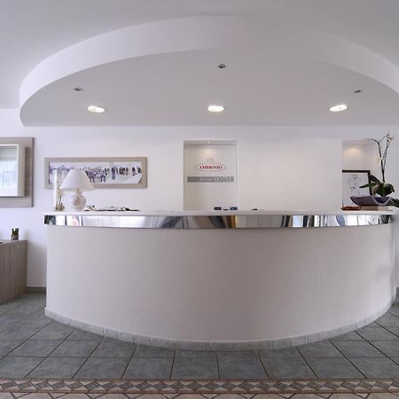 Hotel Ambrosio La Corte Olbia Ngoại thất bức ảnh