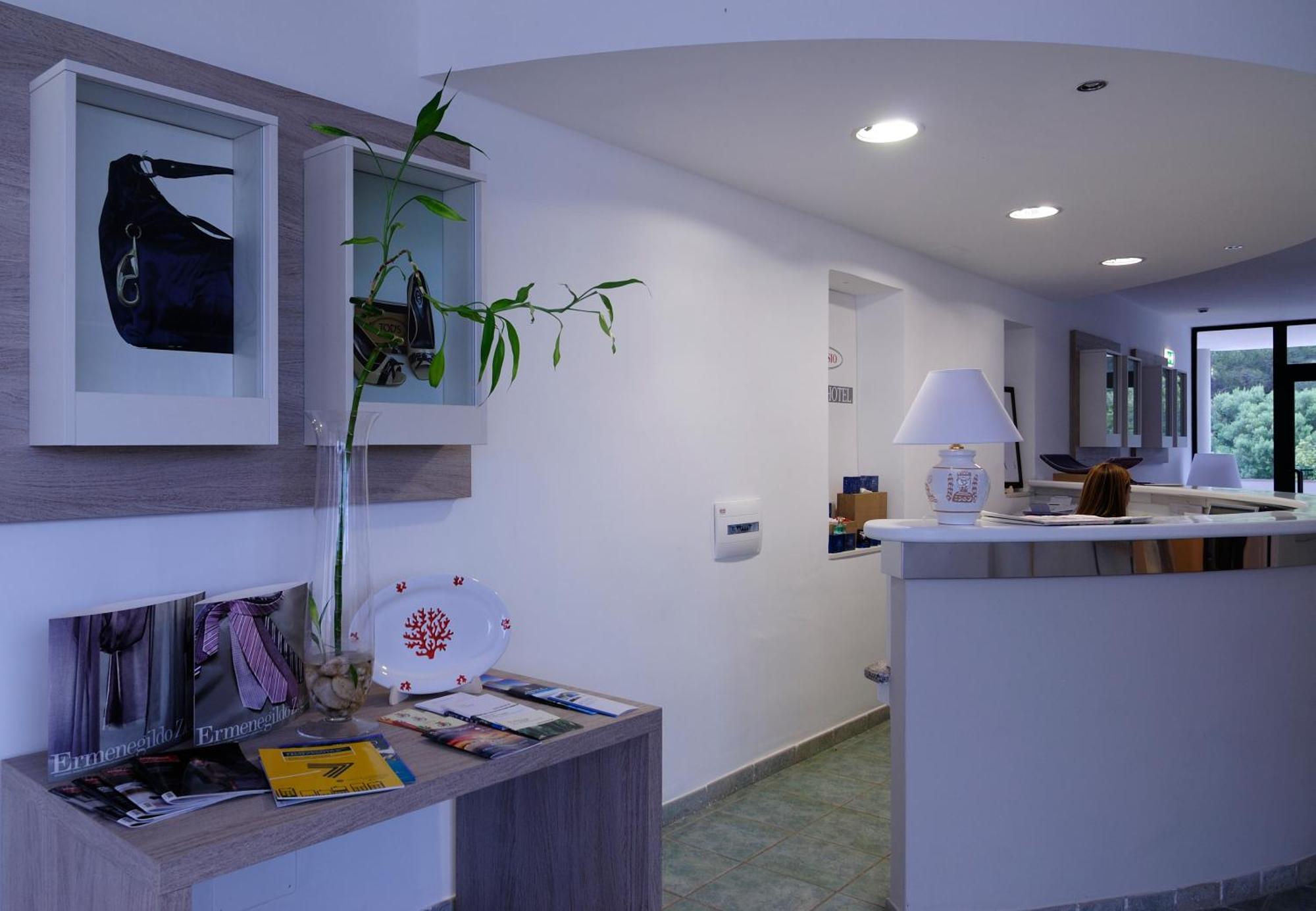 Hotel Ambrosio La Corte Olbia Ngoại thất bức ảnh