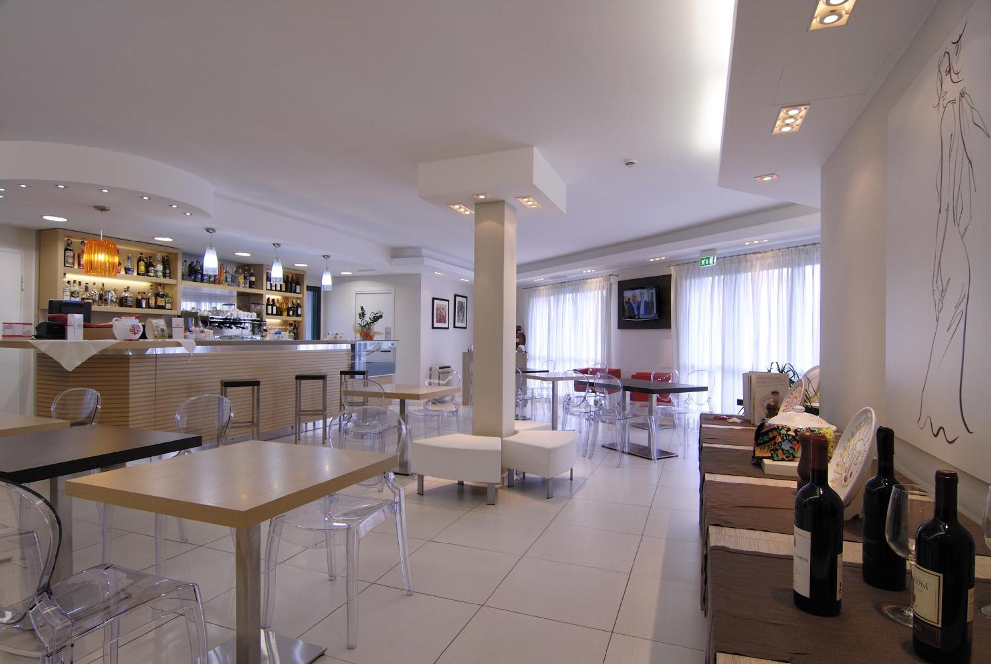 Hotel Ambrosio La Corte Olbia Ngoại thất bức ảnh